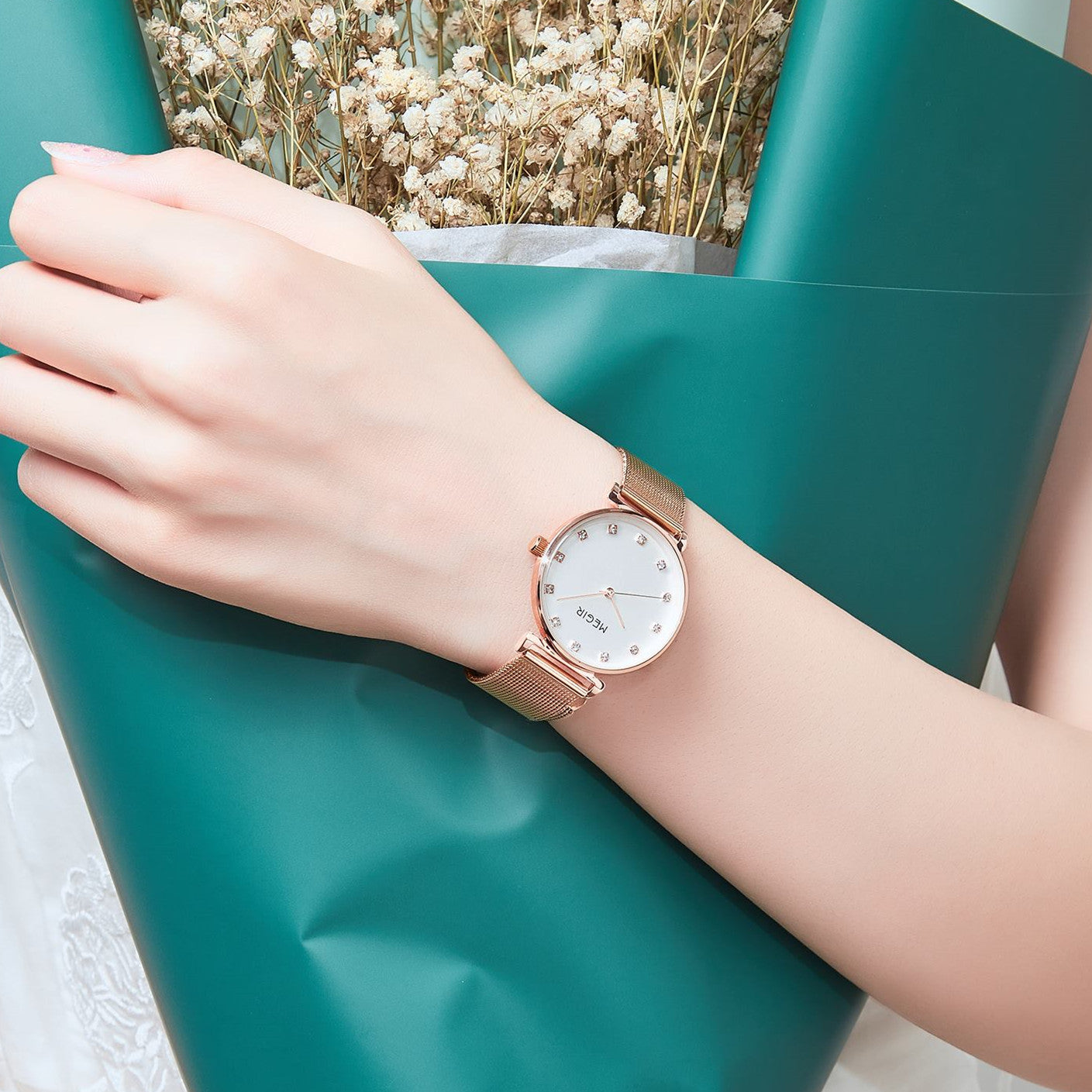 MEGIR Quartz Wristwatches Woman Bracelet Watch Ladies Stainless Steel Mesh Fashion Luxury Waterproof Watches Female Dress Clock