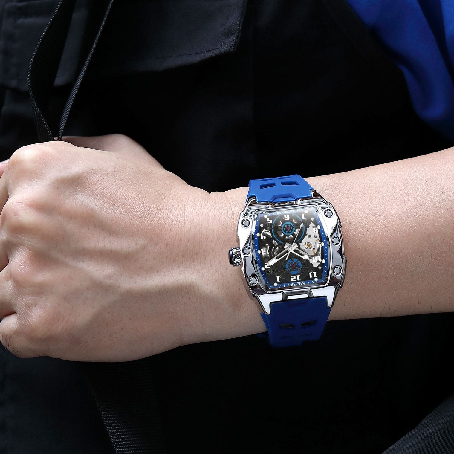 MEGIR New Men Watches Luxury Brand Automatic Mechanical Watch Skeleton Dial Silicone Strap Sports Casual Wristwatch Waterproof Clock Male Gift 8602