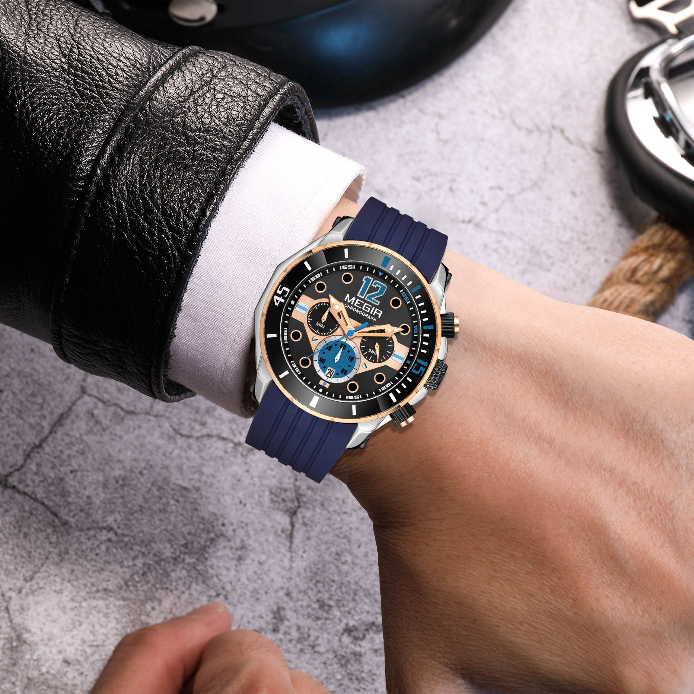 MEGIR Men's Sport Watches Chronograph Silicone Strap Waterproof Calendar Quartz Military Wristwatch Male Clock Relogio Masculino 2206