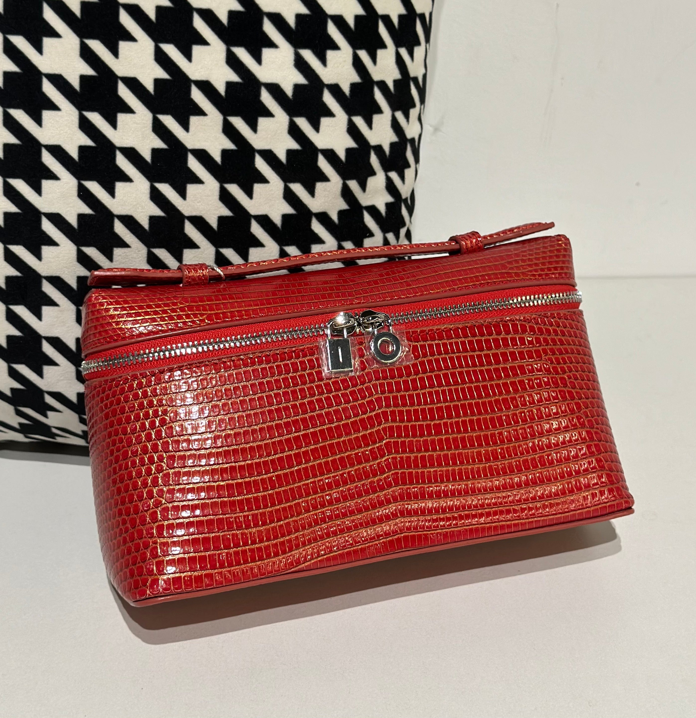 Genuine Lizard Skin Leather Zipper Cosmetic Handle Bag-1