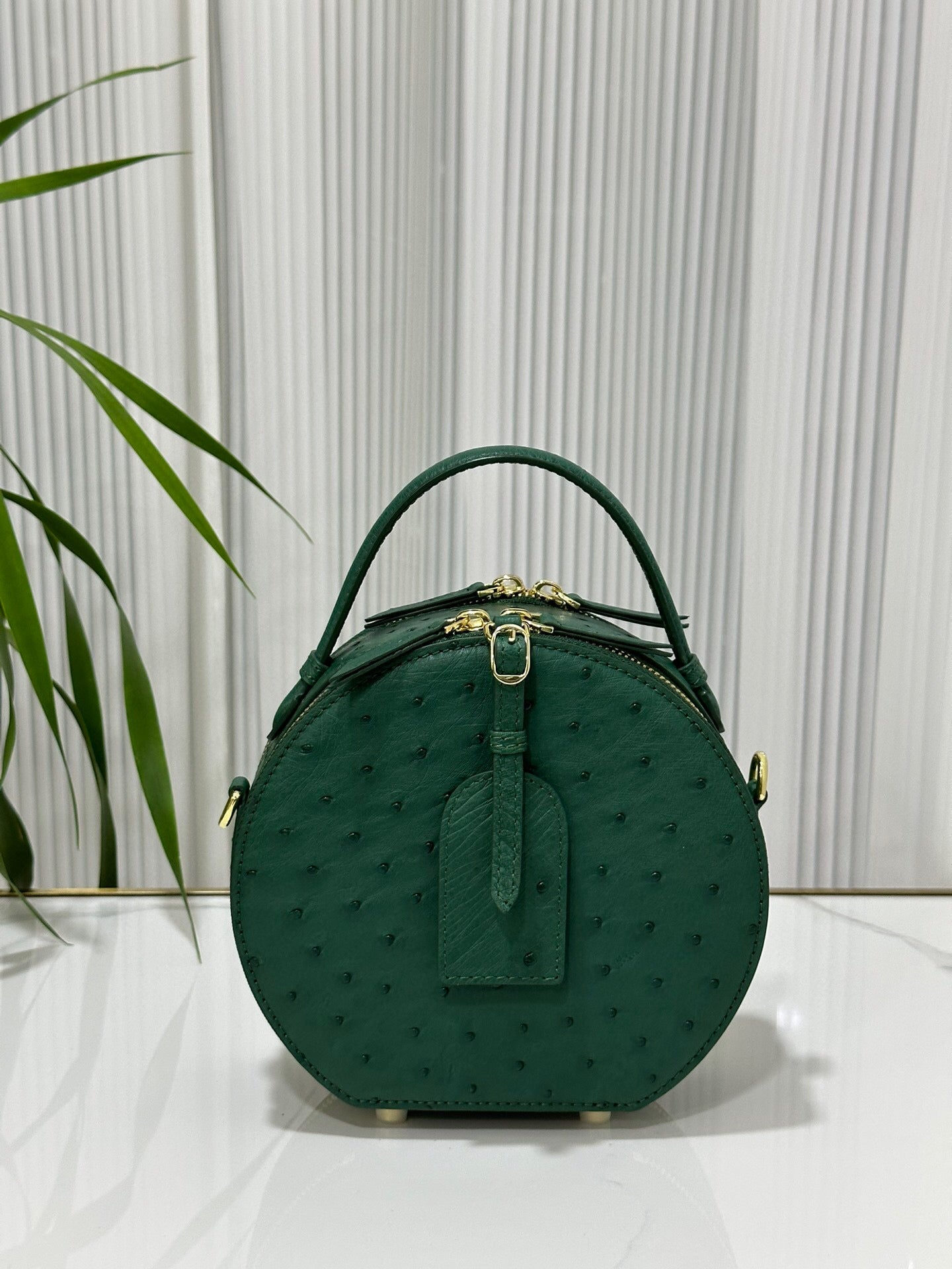 Womens  Ostrich Skin Leather Apple Phone Handle Bag