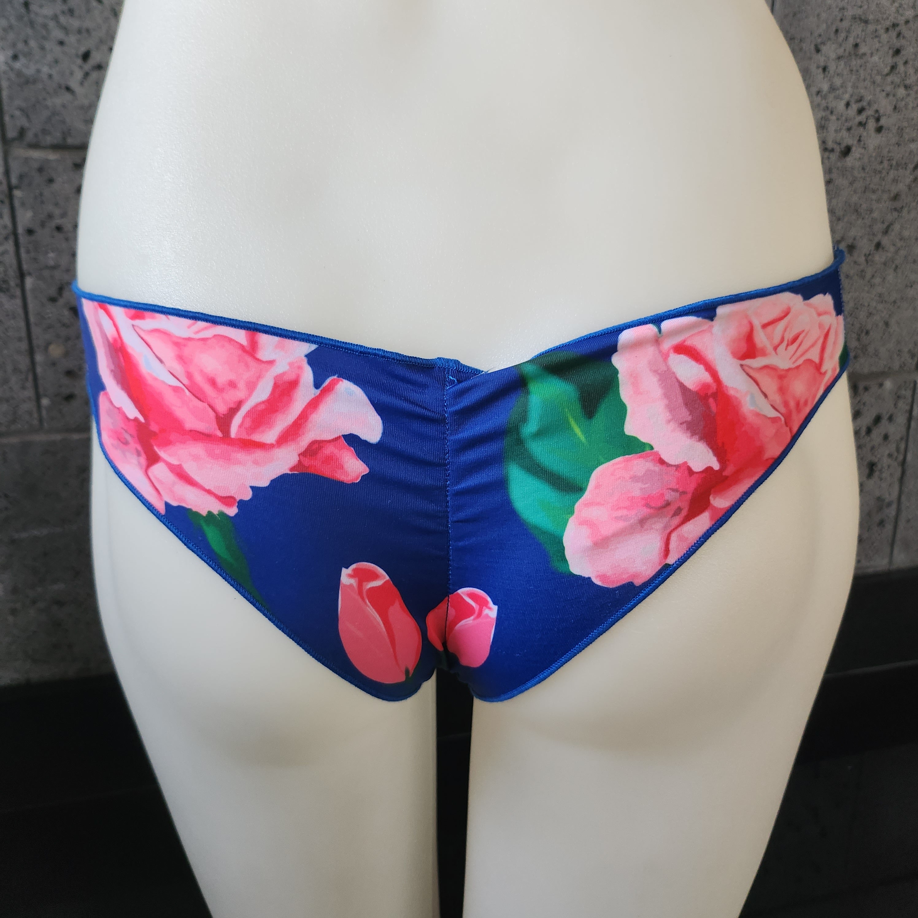 Loco Boutique Roses Cinched Back Swim Bottom-4