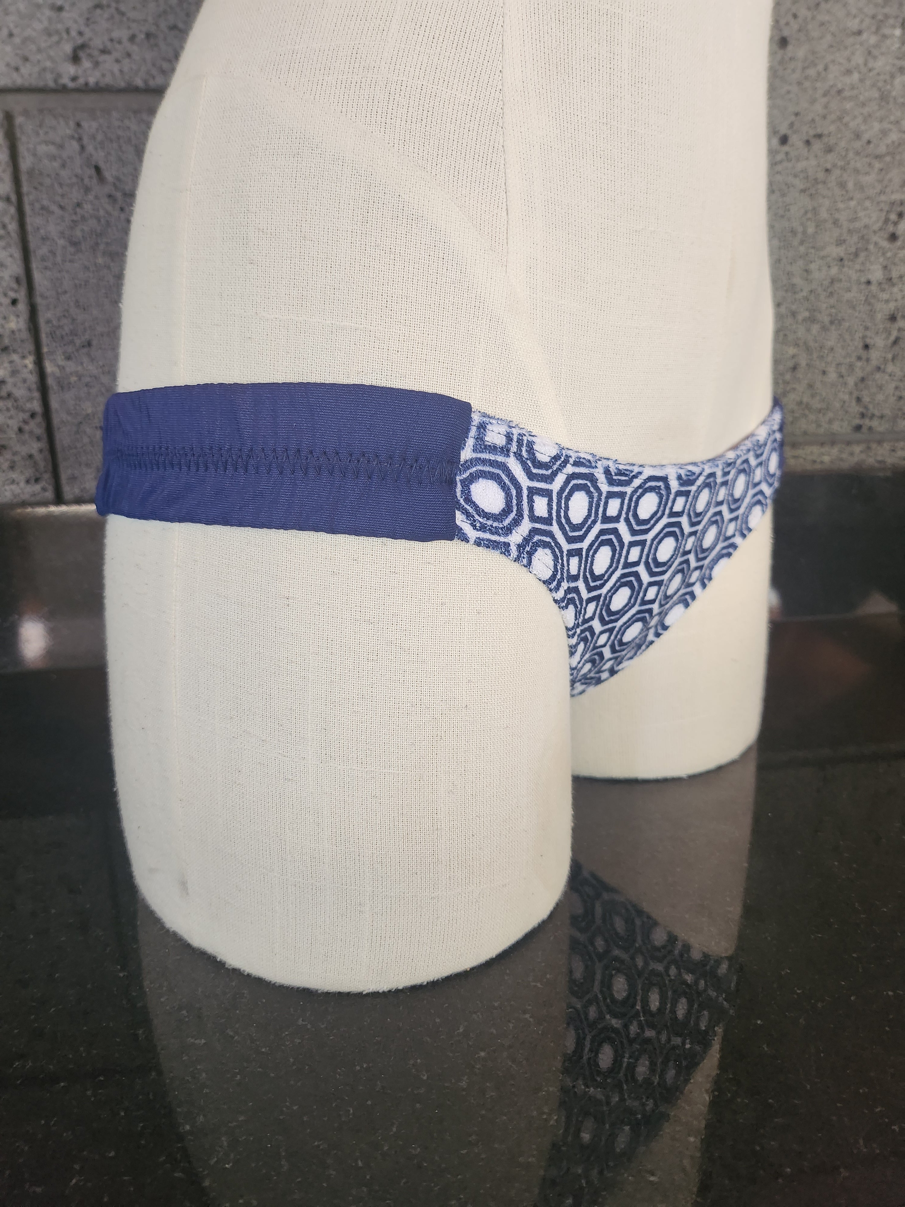 Loco Boutique Geo Brazilian Cut Bottom-3