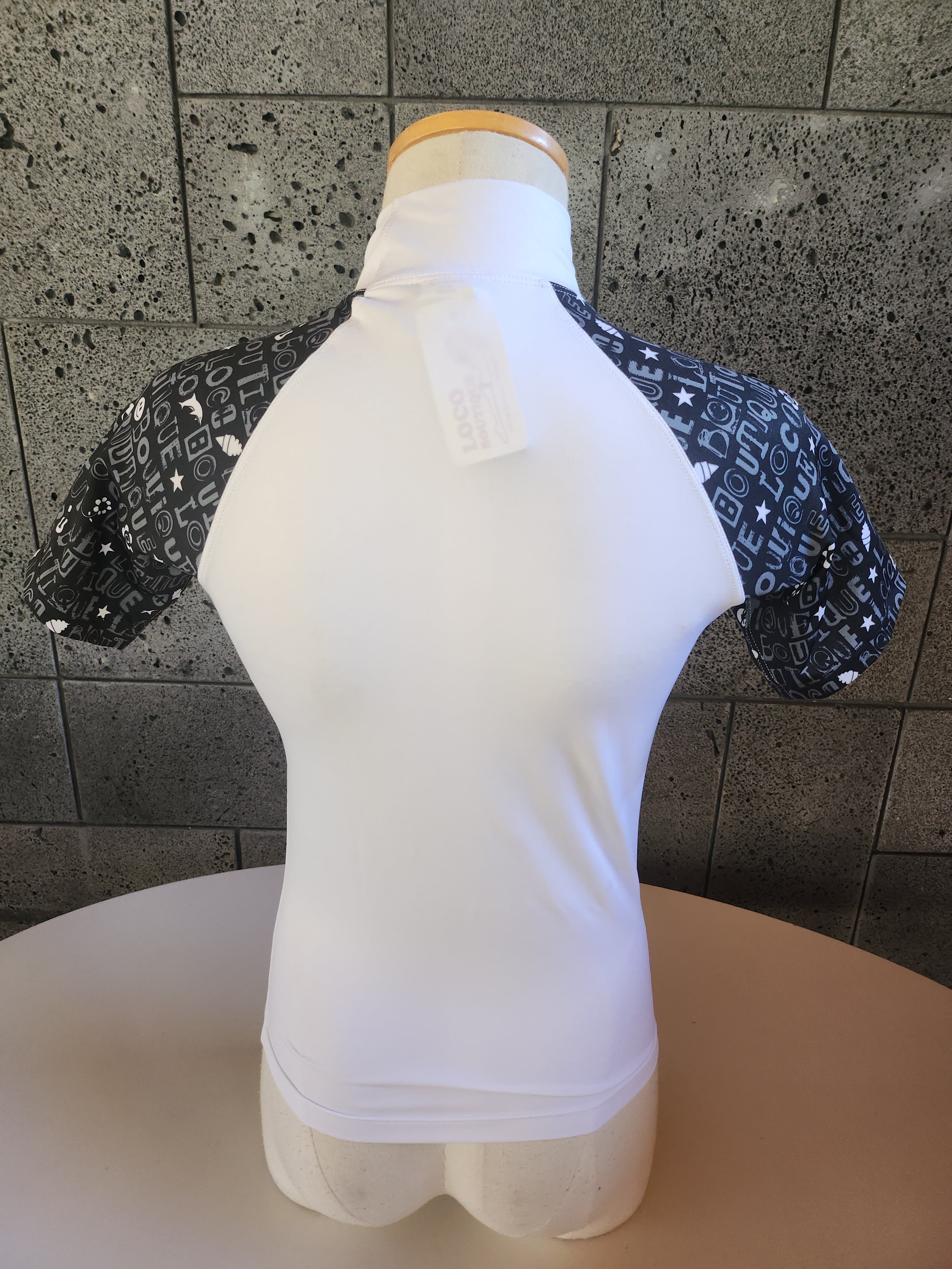 Loco Boutique Fonty Rashguard-1