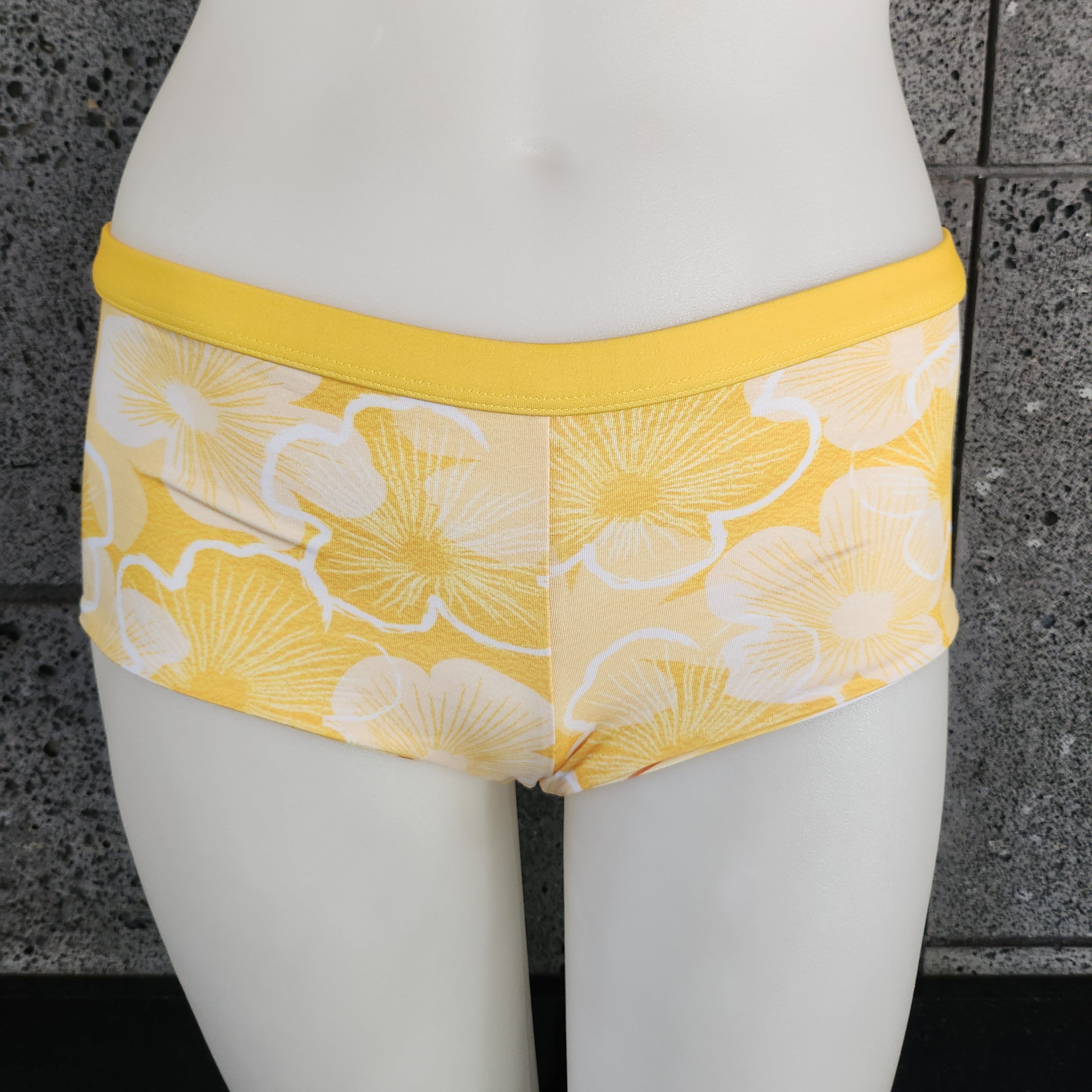 Loco Boutique Hibiscus Line Reversible Boyshort Swim Bottom-0