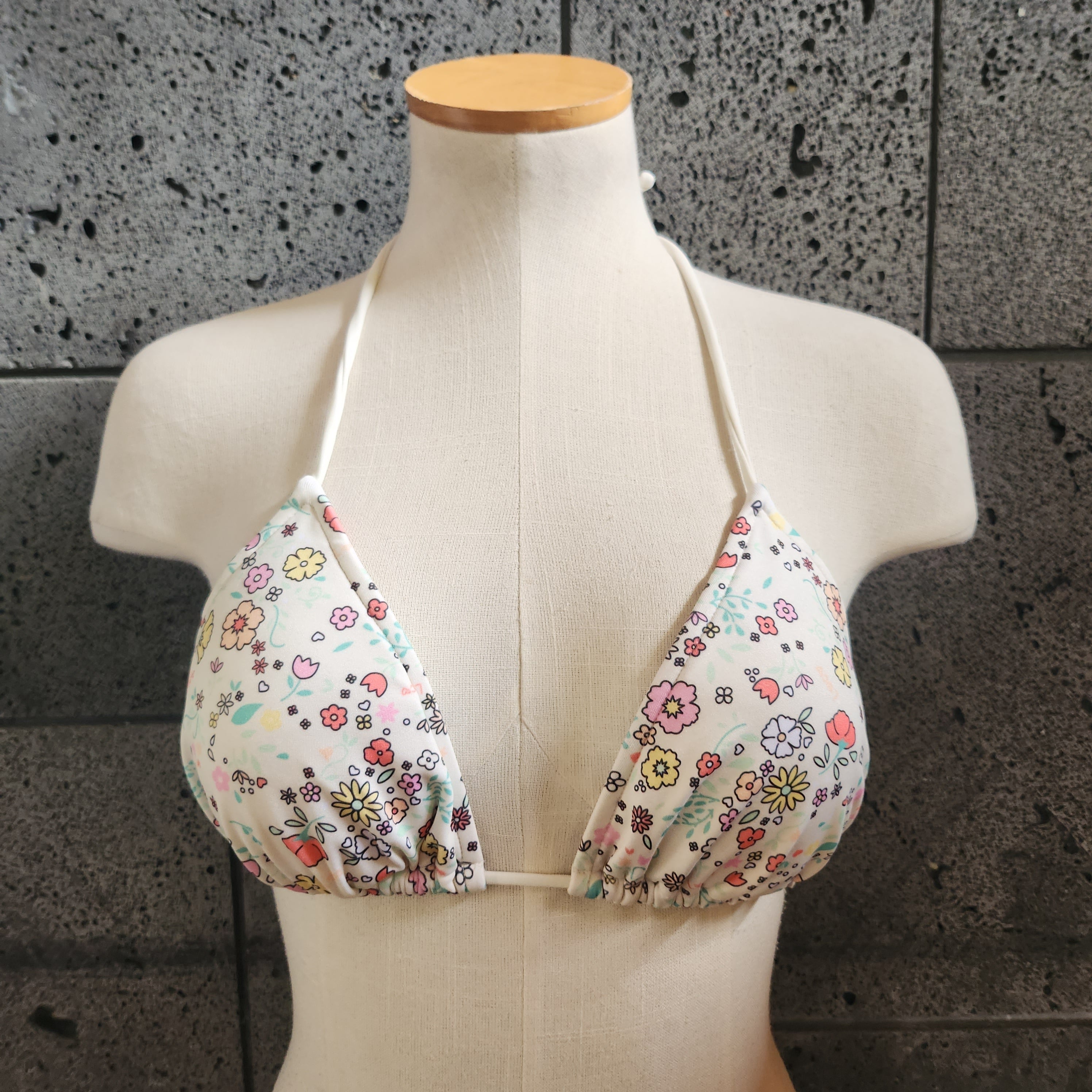 Loco Boutique Little Blossoms Sliding Triangle-0