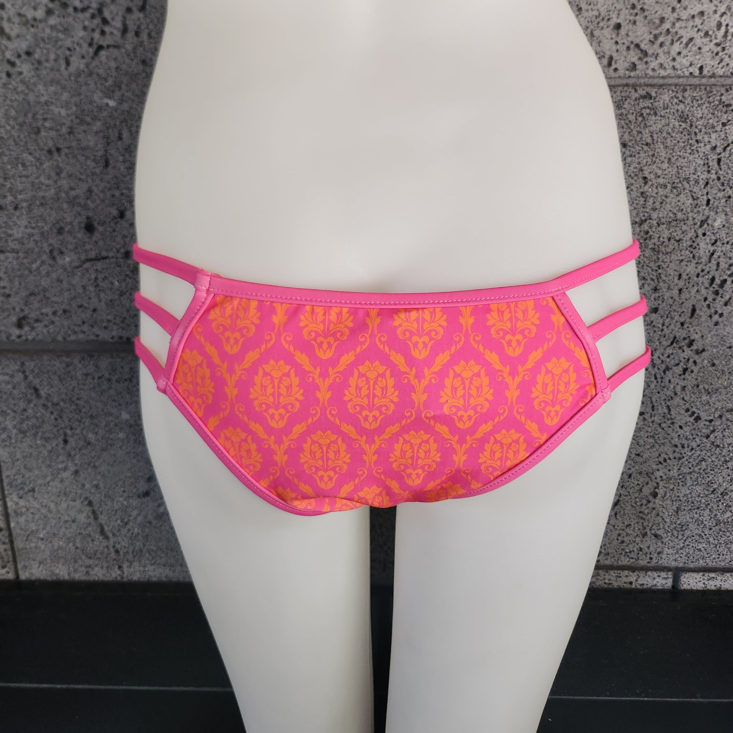 Loco Boutique Italian Damask Triangle Bottom-1