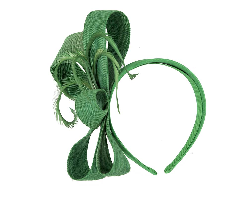Green abaca loops and feathers racing fascinator by Fillies Collection