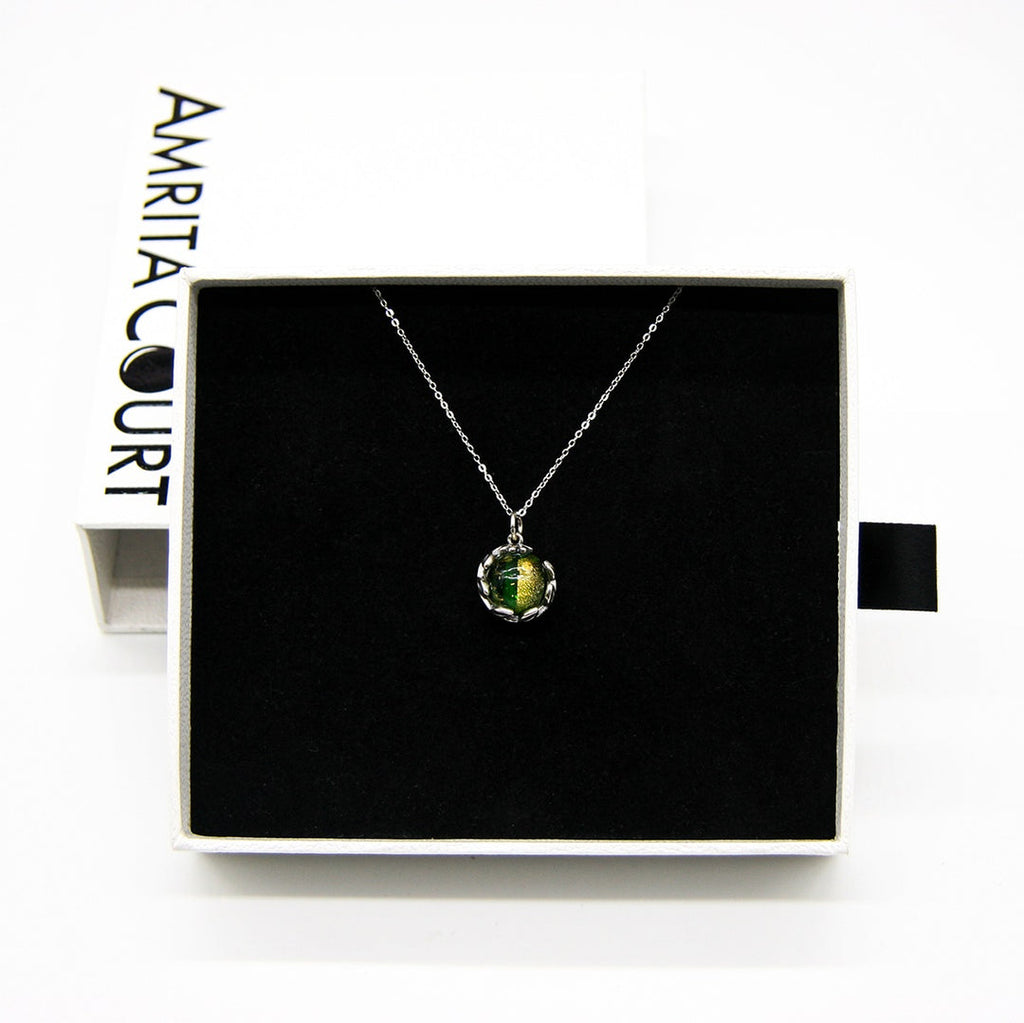 NNEDSZ Gift Box - Aroma Necklace White Gold - Planet Aurum Verdant (Gold Green) + Purify Oil Blend