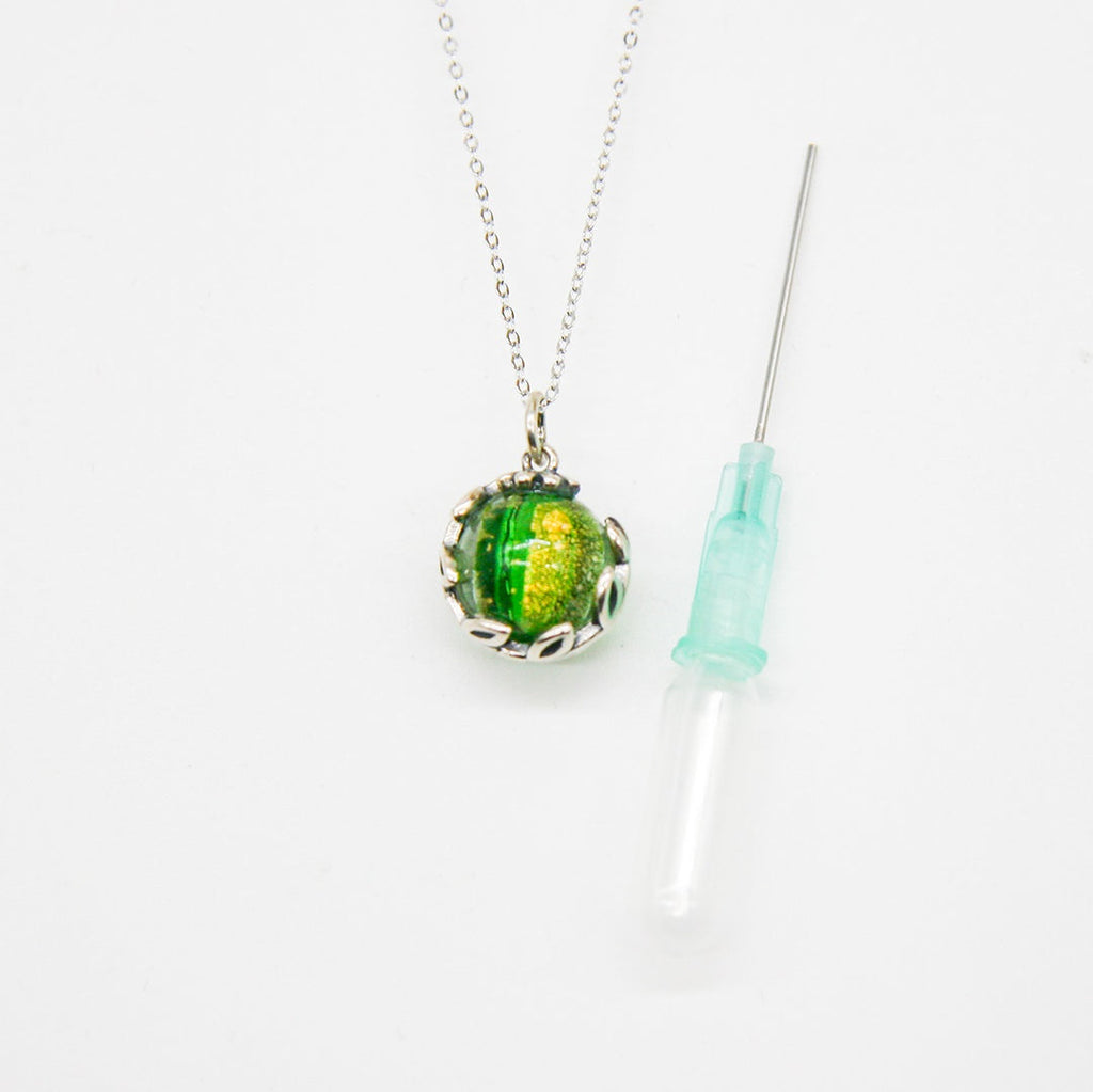 NNEDSZ Gift Box - Aroma Necklace White Gold - Planet Aurum Verdant (Gold Green) + Purify Oil Blend
