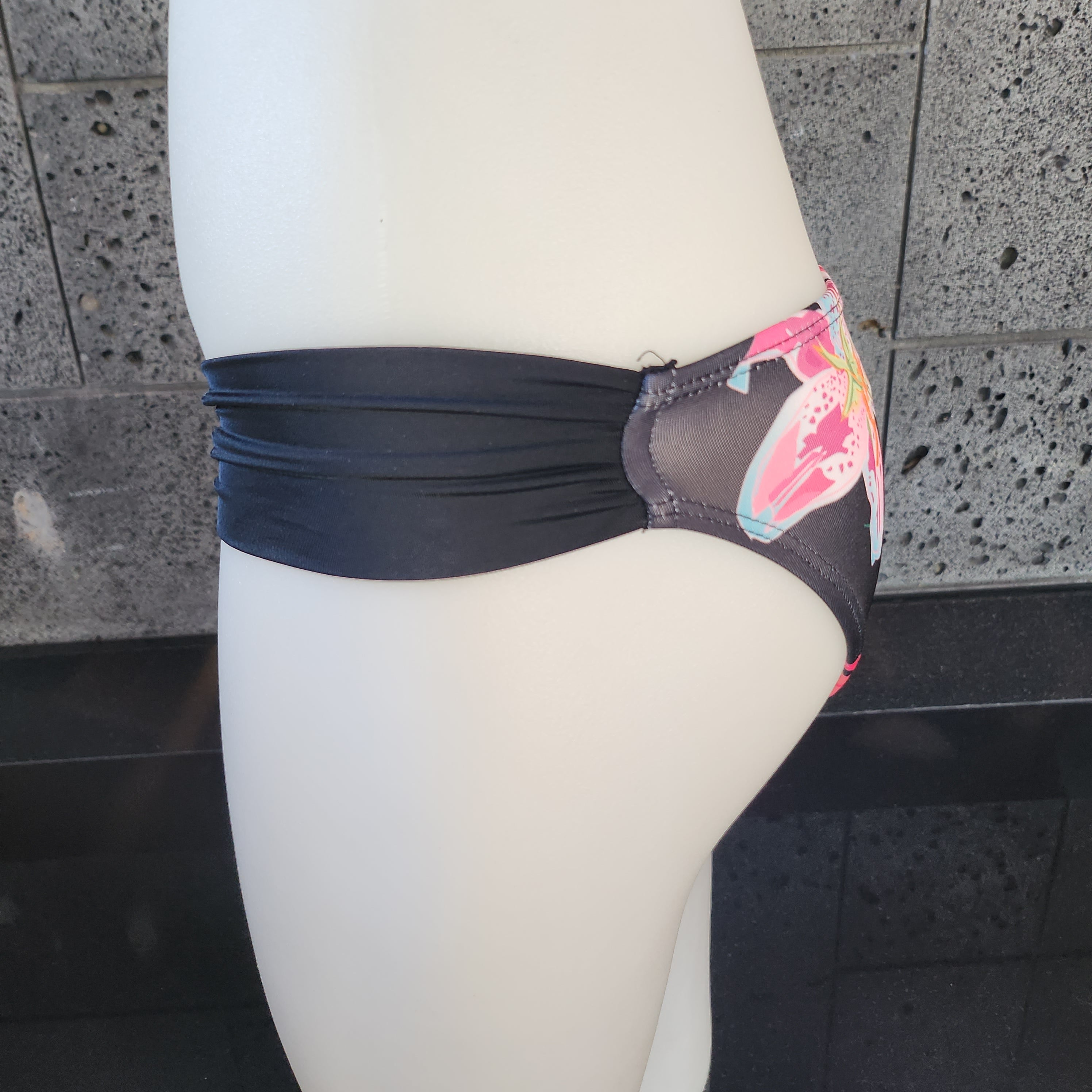 Loco Boutique Woman's Tropical Orchid Side Ruched Bikini Bottom