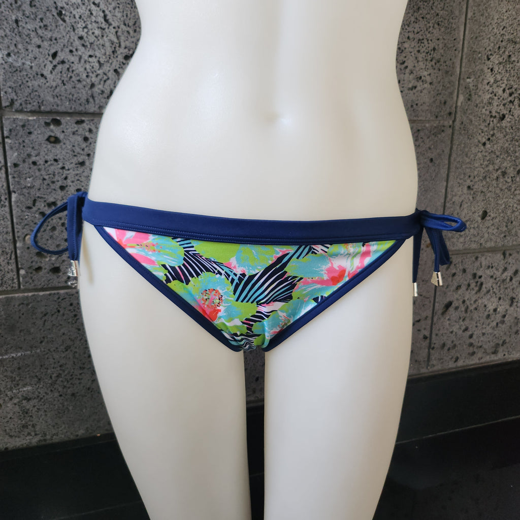 Loco Boutique Blue Flower Reversible Banded Waist-0