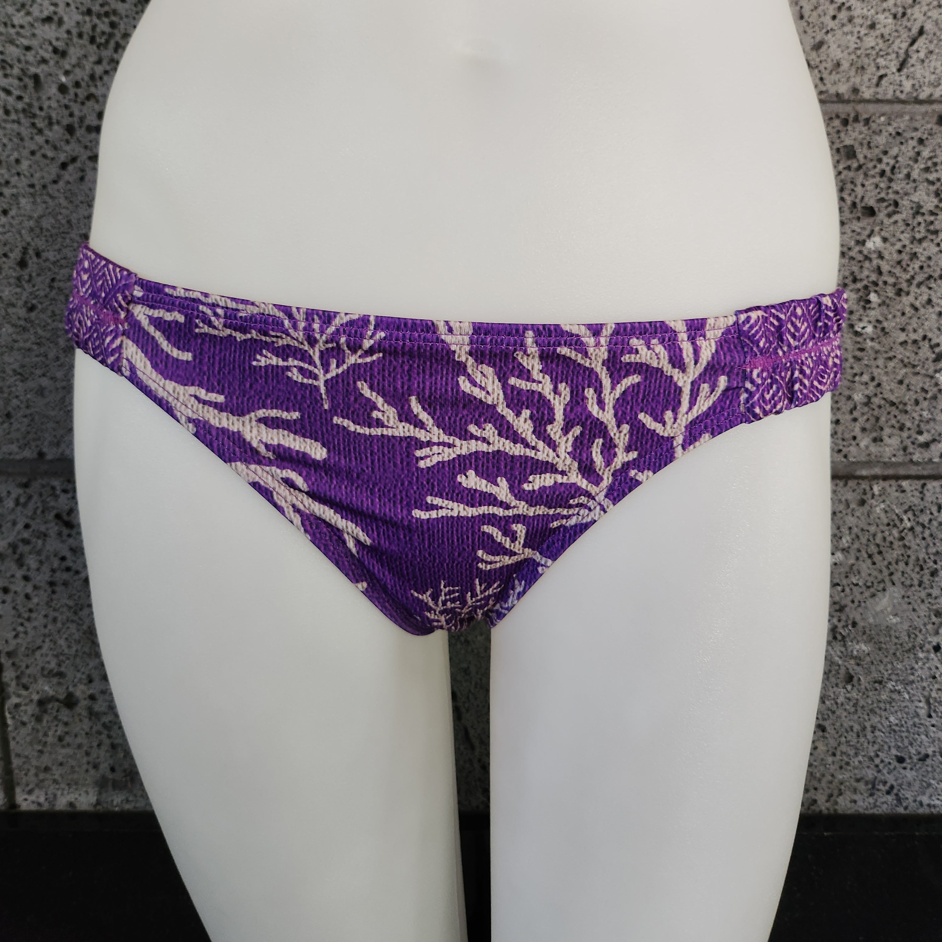 Loco Boutique Coral Gathered Banded Sides-0