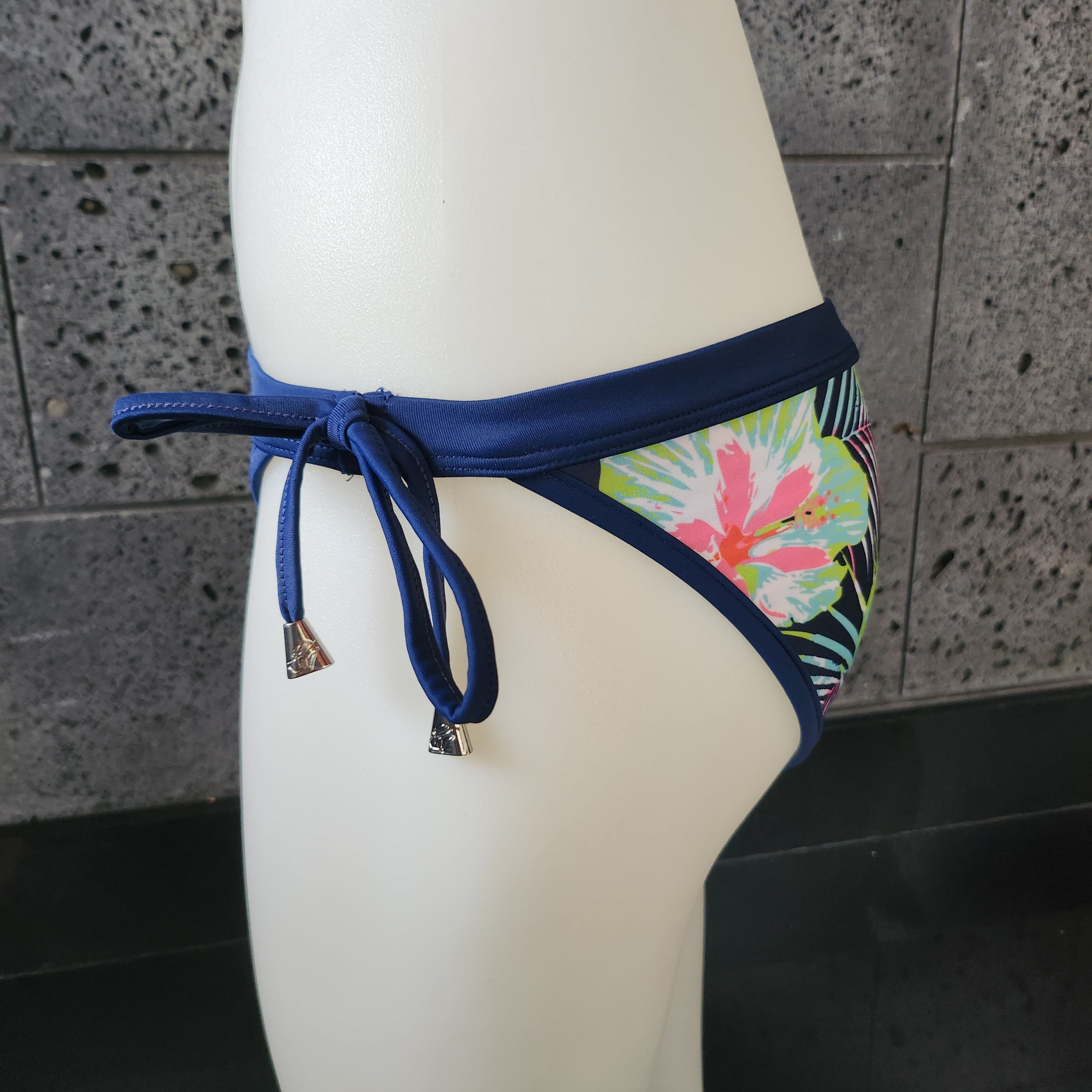Loco Boutique Blue Flower Reversible Banded Waist-2